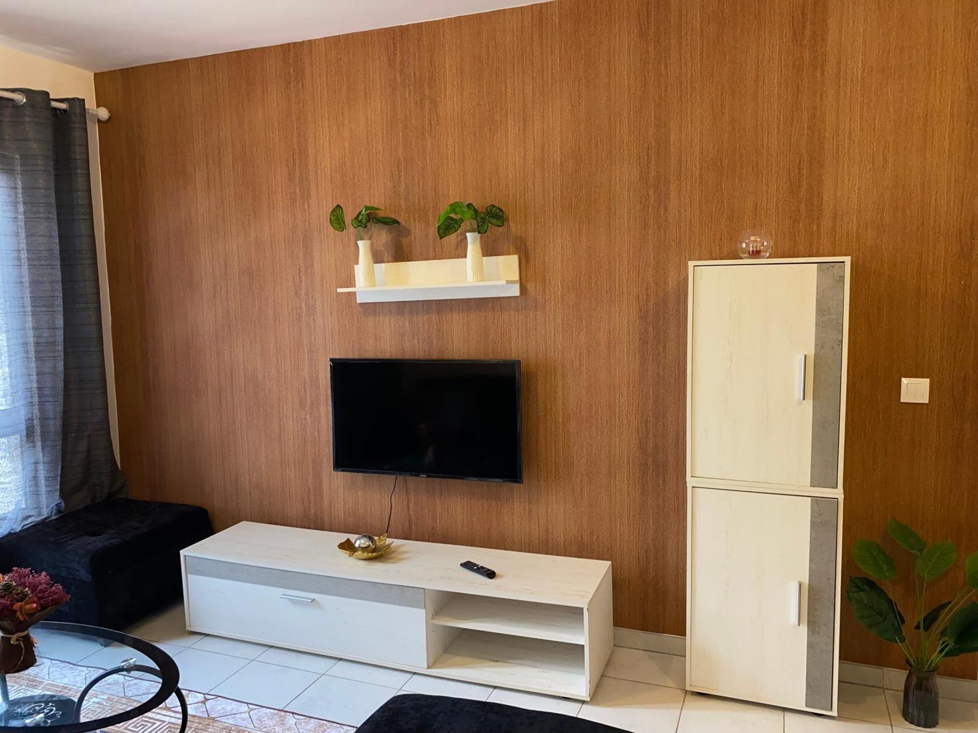 Apartamento T2 Equipado E Aconchegante. Praia Buitenkant foto